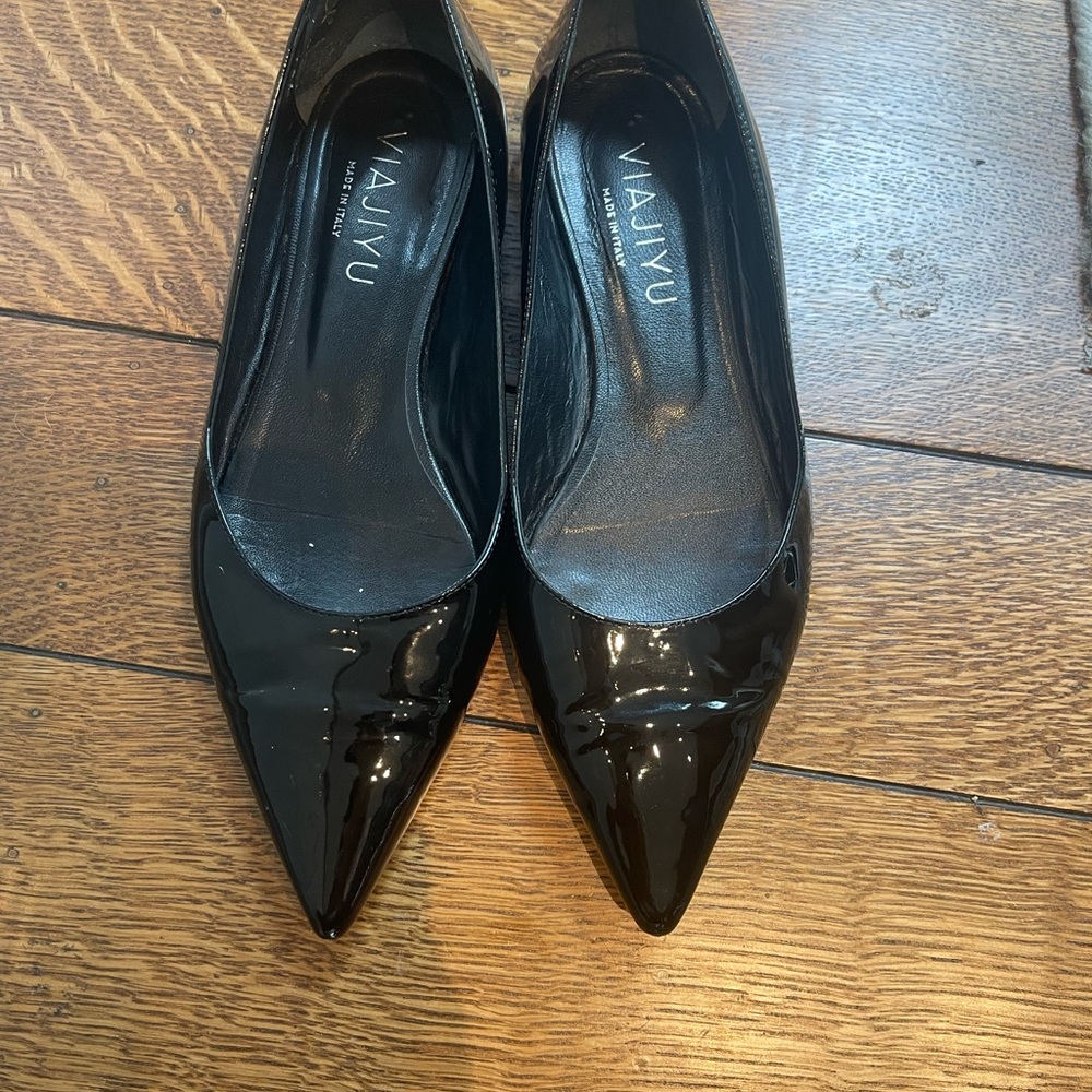 Italian Black Flats
